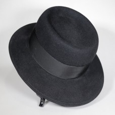 NEW - Ischler Women's Black Hat