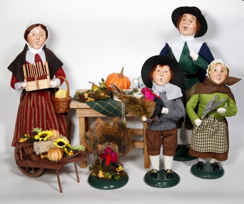 Byers Choice 2020 Thanksgiving 7 Piece Set - TEMPORARILY OUT OF STOCK