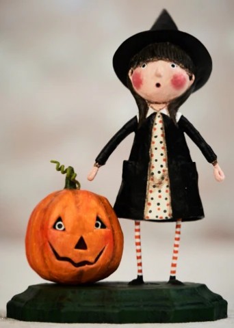 AGATHA & JACK Whimsical Halloween Figurine - Lori Mitchell  
