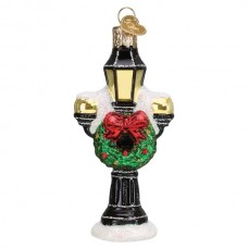 NEW - Old World Christmas Glass Ornament - Christmas Lamp Post