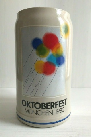 The Official Munich Oktoberfest Beer Stein 1982- 1 Liter