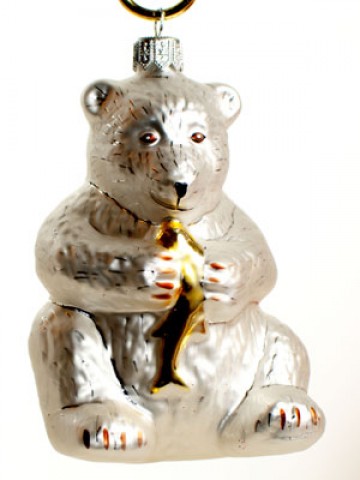 TEMPORARILY OUT OF STOCK <BR><BR> Mouth Blown Glass Ornament 'Polar Bear' 